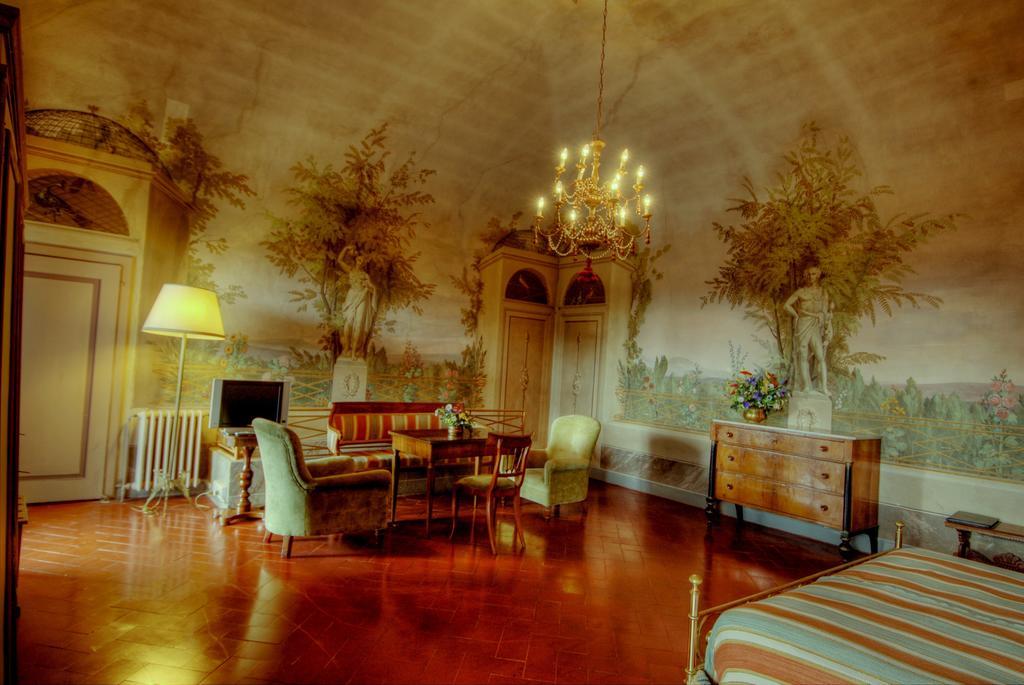Hotel Villa Villoresi Sesto Fiorentino Bagian luar foto
