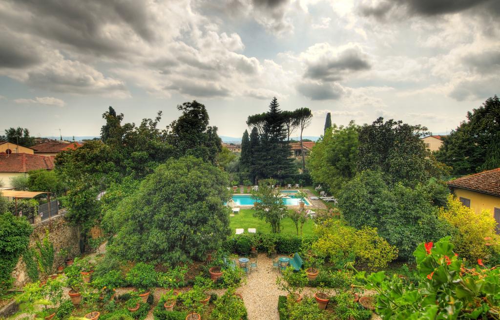 Hotel Villa Villoresi Sesto Fiorentino Bagian luar foto